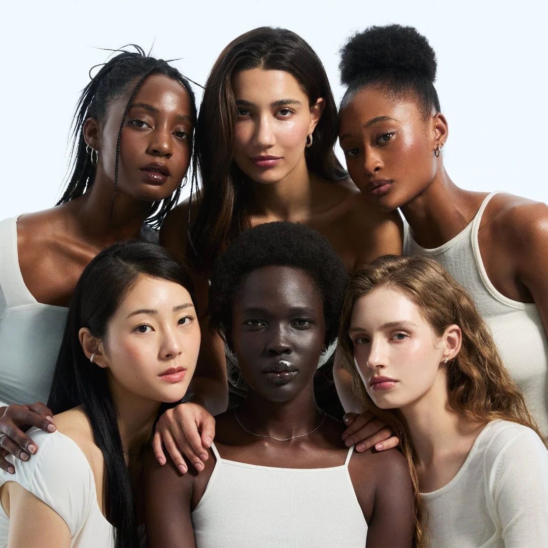 Distinctive and characterful Fragrance Hero Banner